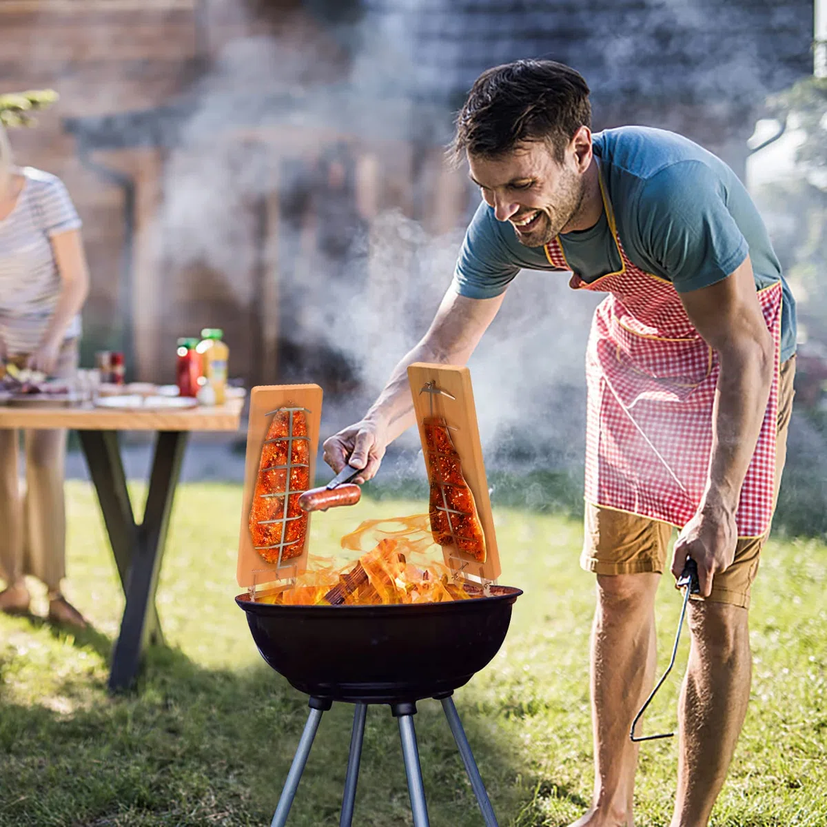Randaco Lot de 4 planches à saumon flammé avec support - Planche à saumon avec fonction réversible - Planche à saumon pour griller, brasero - Charge maximale : 2,5 kg - Planche à saumon pour barbecue