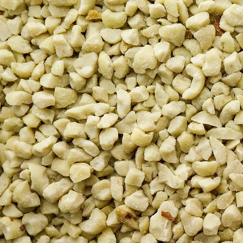 GardenersDream Cacahuètes Concassées - Mélange d'Aliments de Qualité Supérieure pour Oiseaux Sauvages en Tubs (10L)