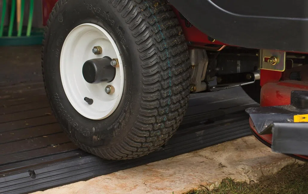 Keter Abri de Jardin Pent 11 x 7 cm, Effet Bois Naturel à Lattes, 7,4 m², 340 x 218 x 226 cm