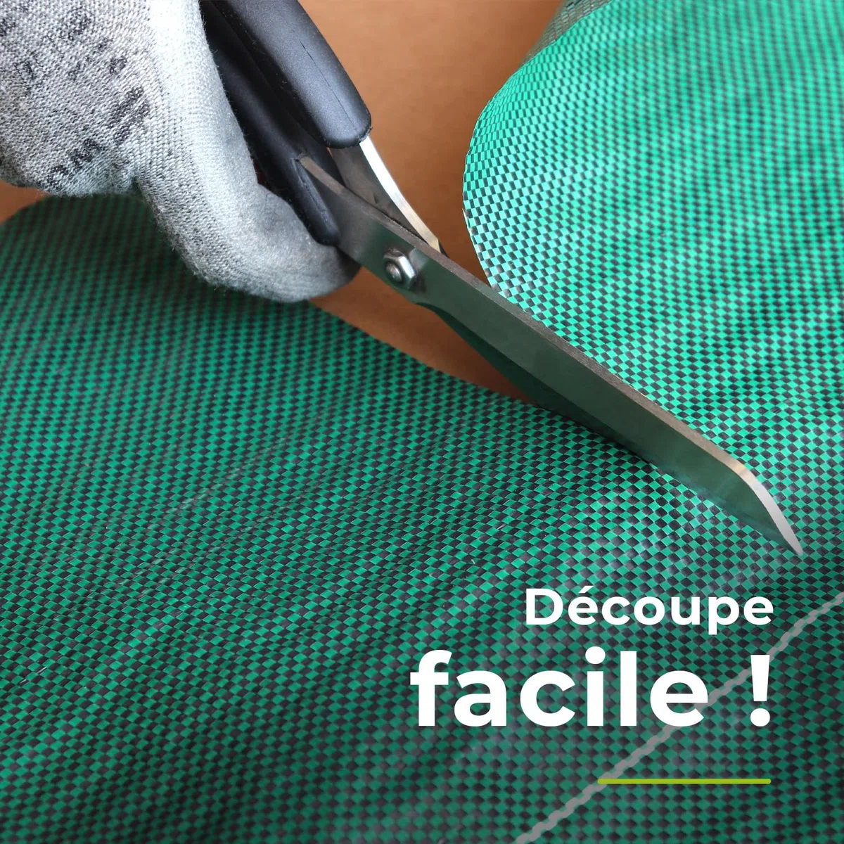 Toile de paillage tissée 130g/m² - Rouleau - Géotextile Anti-Mauvaises Herbes Haute résistance - Coloris Vert - Usage Jardin, allées, Cultures (3,30x100m)