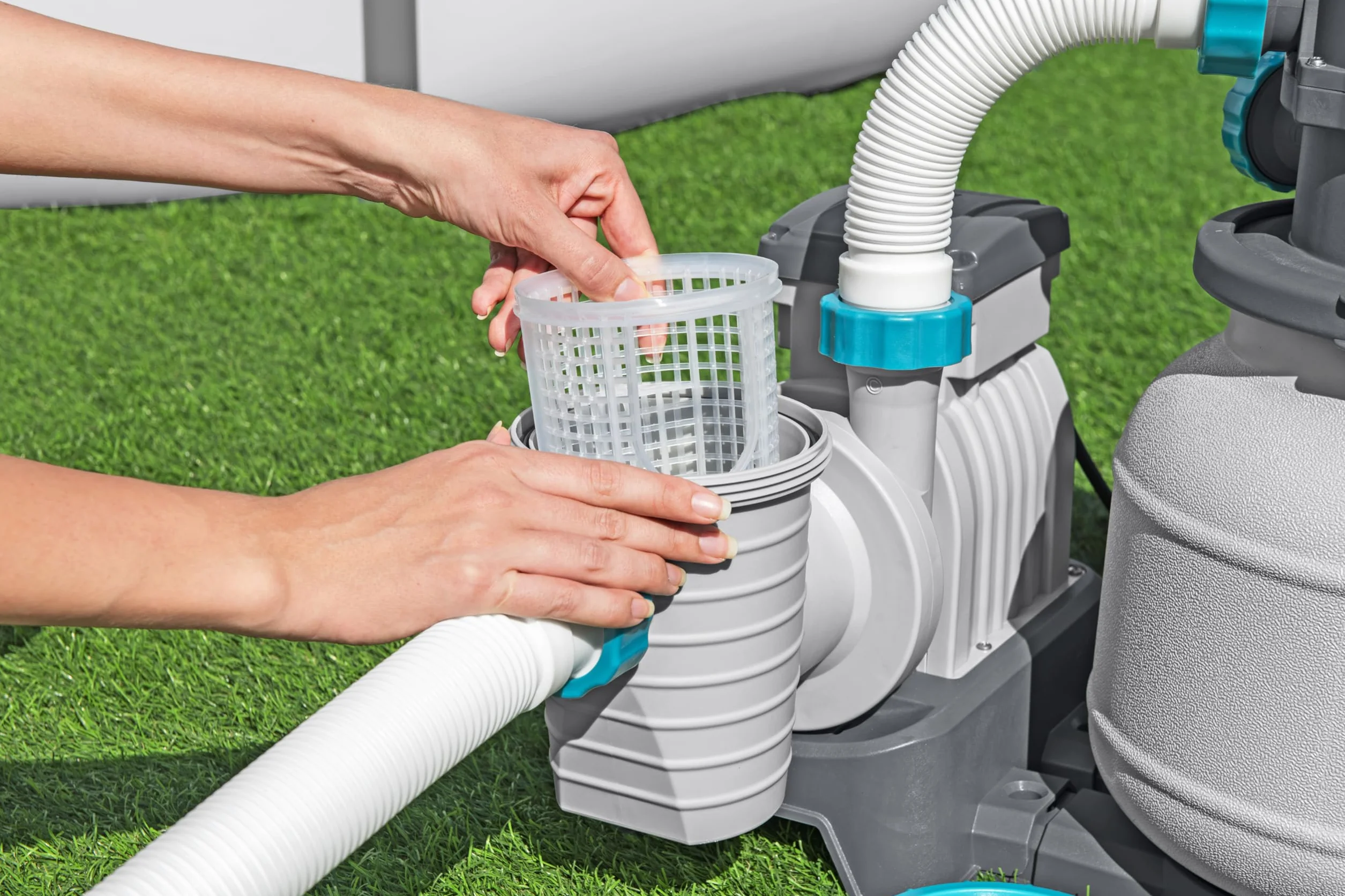 Bestway Pompe de Filtration à Sable pour Piscine Hors Sol 6 056 L - 48 cm x 42 cm x 52,8 cm - Gris/Vert