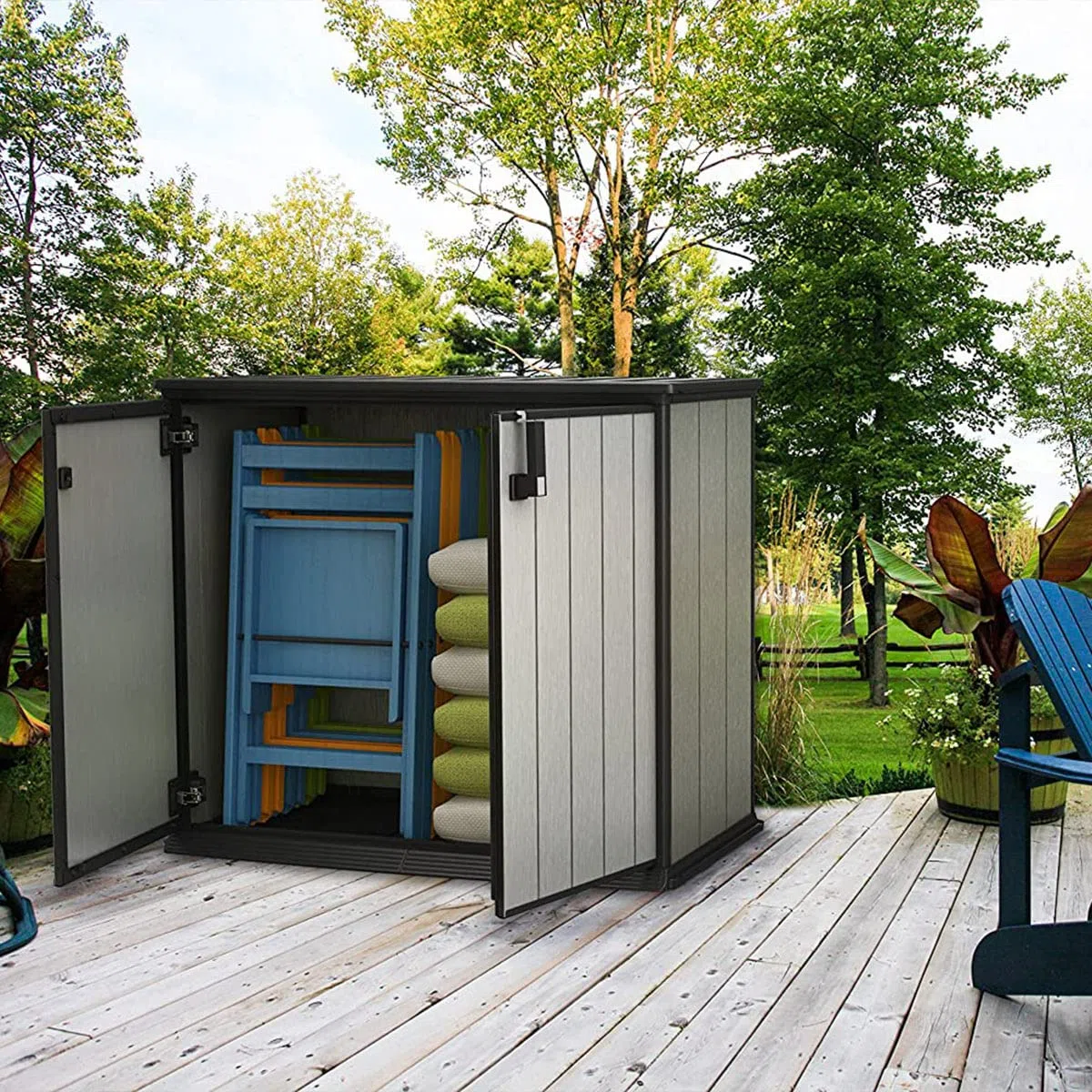 KETER Patio Store - Brossium Armoire Résine Gris 139,5 x 77 x 120 cm, Anthracite